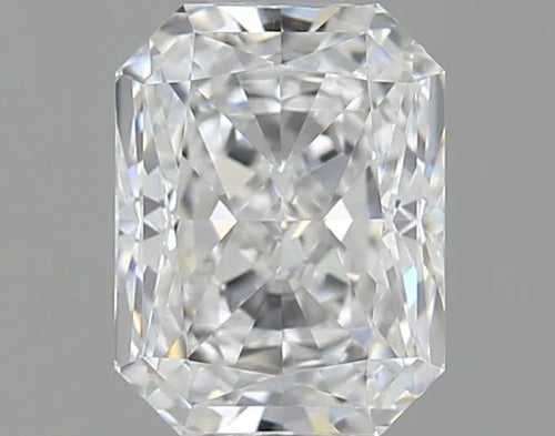 0.91ct Radiant Natural Diamond (Colour E, Clarity VVS1, GIA Certified)